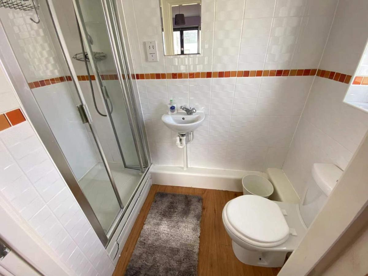 Lovely 2-Bedrooms Apartment Step To The Beach Swansea Exteriér fotografie