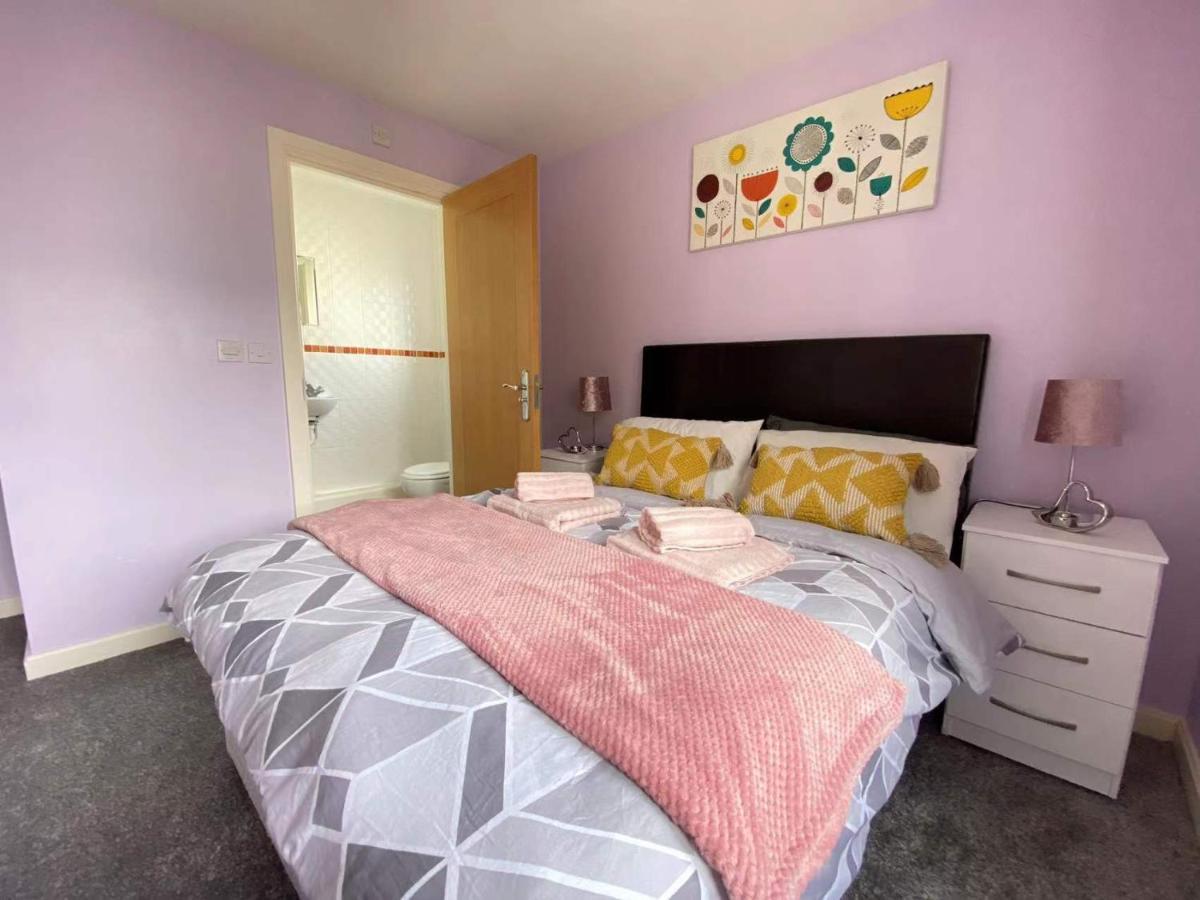 Lovely 2-Bedrooms Apartment Step To The Beach Swansea Exteriér fotografie