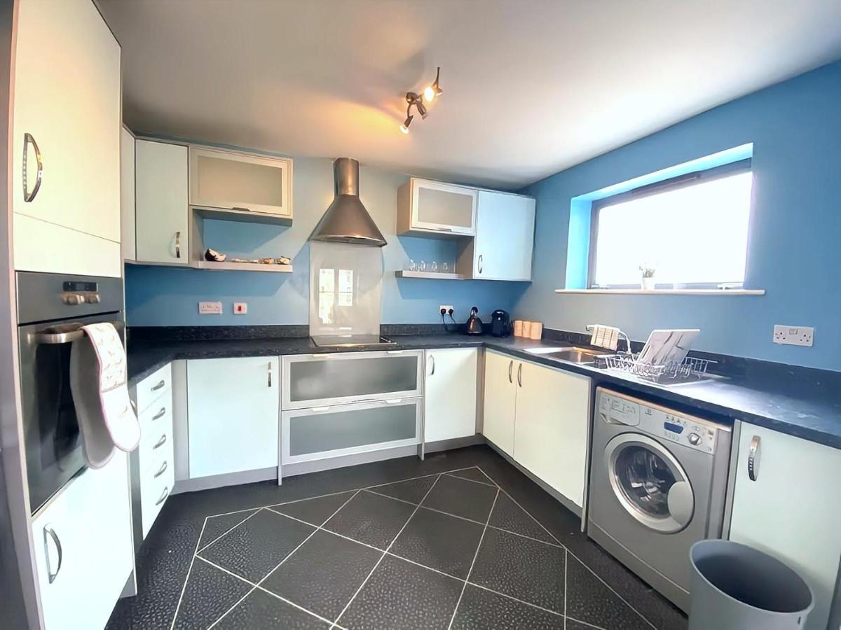 Lovely 2-Bedrooms Apartment Step To The Beach Swansea Exteriér fotografie